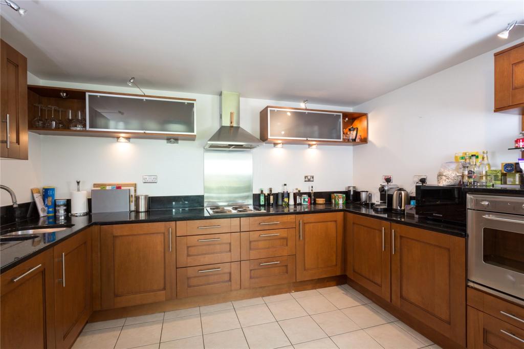 2 bedroom penthouse for sale in Westgate Apartments, Leeman Road, York