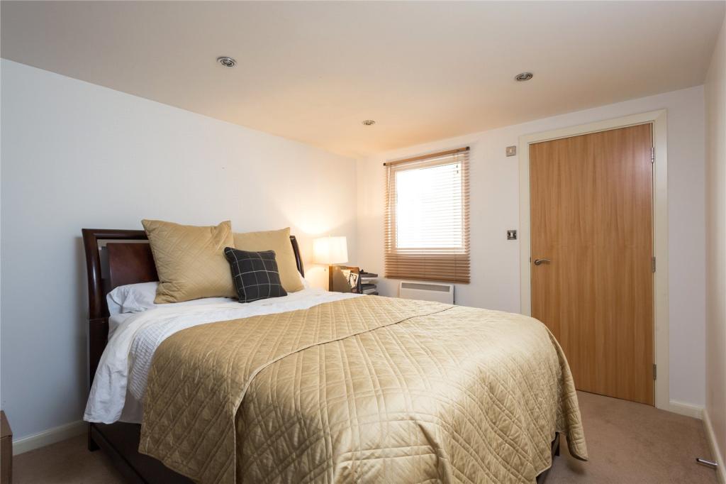 2 bedroom penthouse for sale in Westgate Apartments, Leeman Road, York