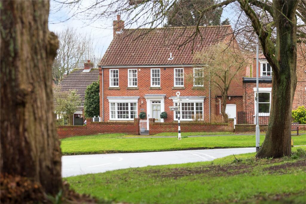 3 bedroom detached house for sale in Spring Street, Easingwold, York, YO61