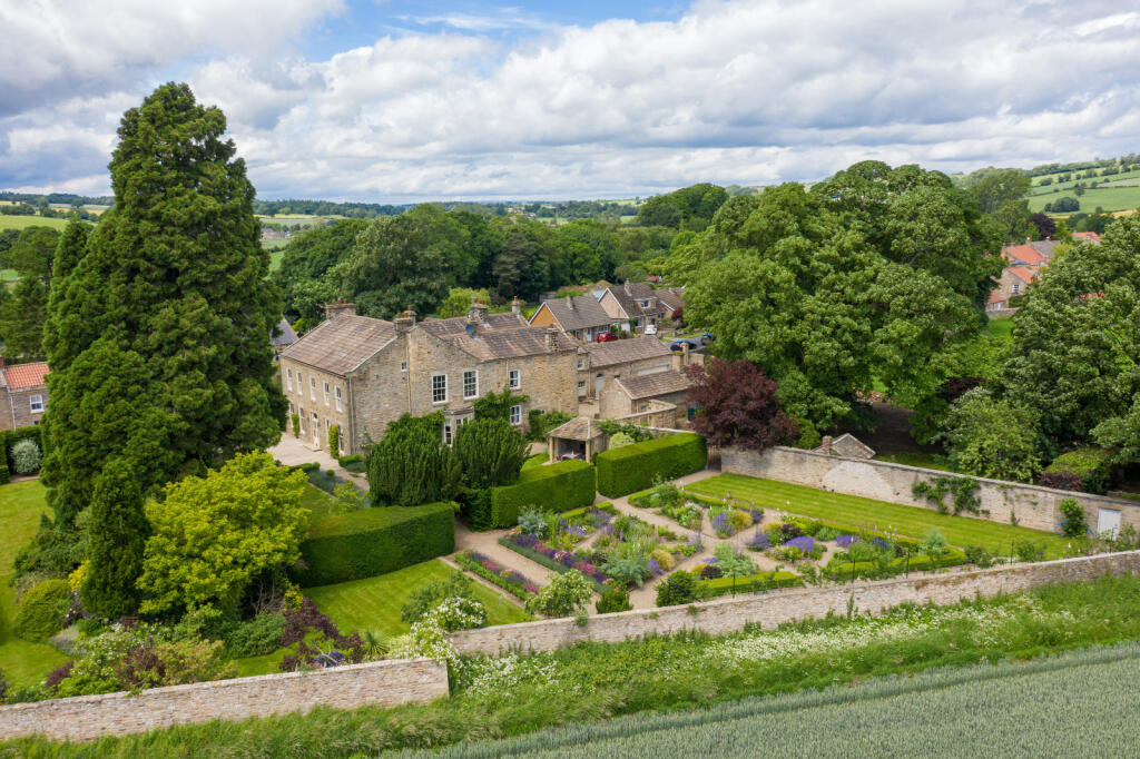 Additional property image - High Street, Gilling West, Richmond, North Yorkshire, DL10