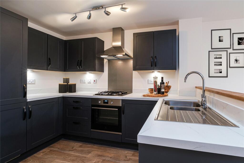 Additional property image - Aston Grange, Banbury Road, Upper Lighthorne, Warwickshire, CV35