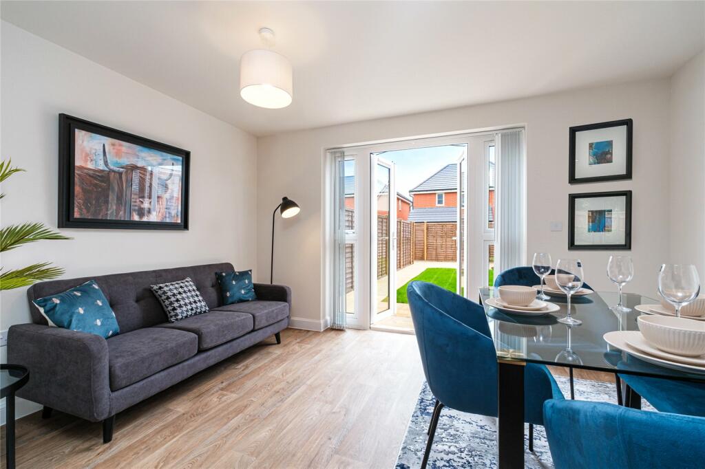 Additional property image - Aston Grange, Banbury Road, Upper Lighthorne, Warwickshire, CV35