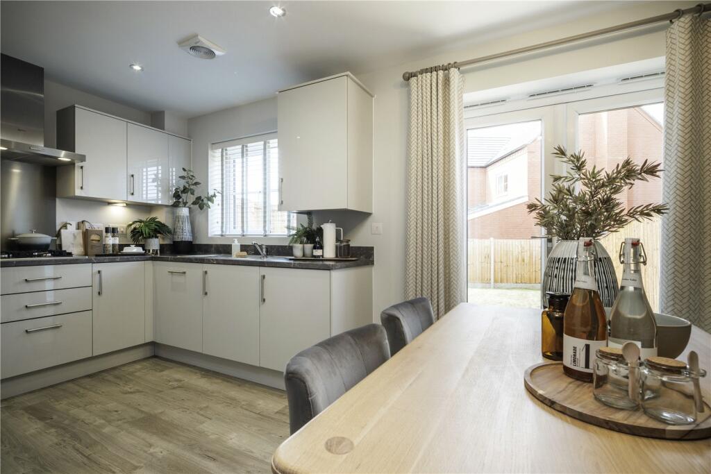 Additional property image - The Willows, Warwick Road, Kineton, Warwickshire, CV35