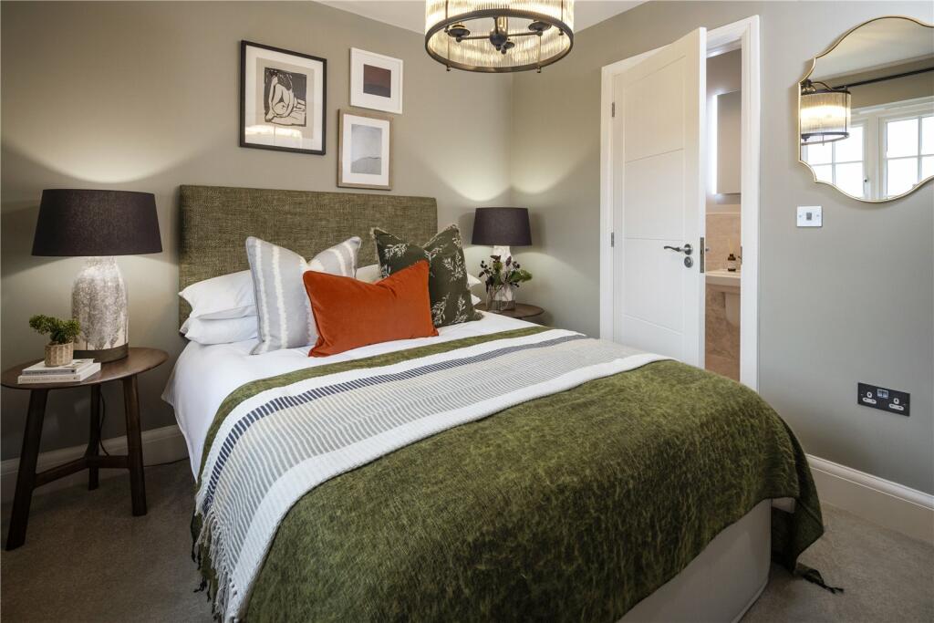 Additional property image - Arden Park, Redditch, Worcestershire, B98