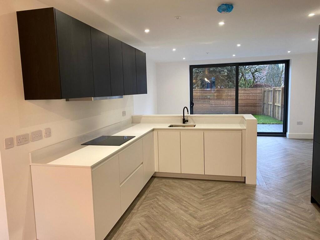 Additional property image - Phoenix, Newmarket Road, Cambridge, CB5