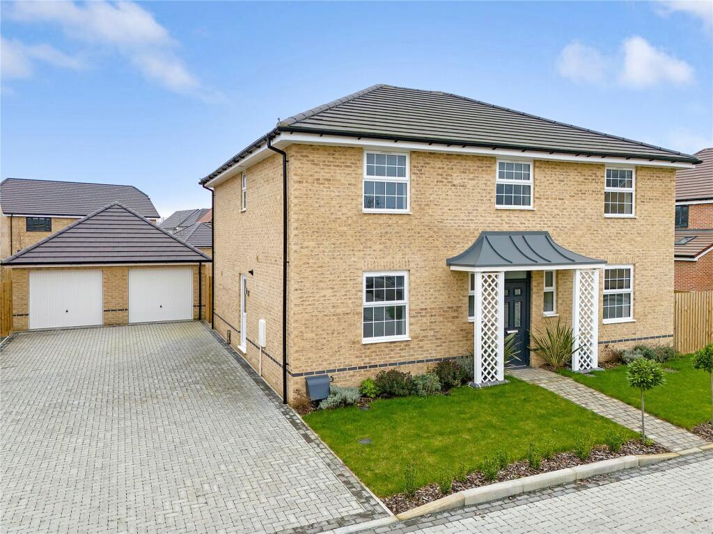 5 bedroom detached house for sale in Victory Fields, School Road, Elmstead Market, Colchester, CO7