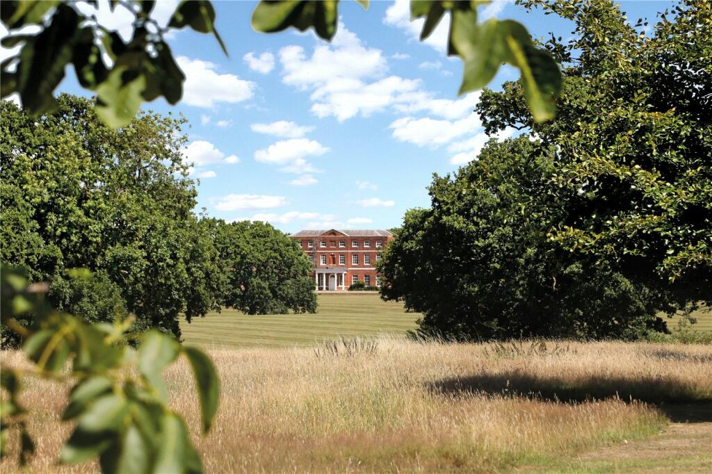 Additional property image - Brizes Park, Ongar Road, Kelvedon Hatch, Brentwood, CM15