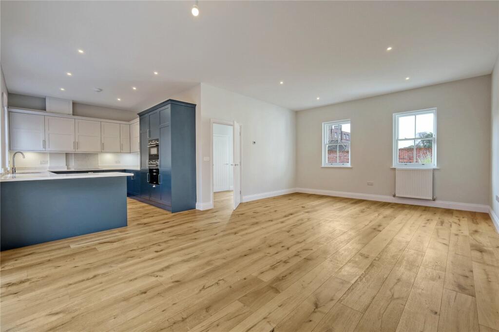 Additional property image - Brizes Park, Ongar Road, Kelvedon Hatch, Brentwood, CM15