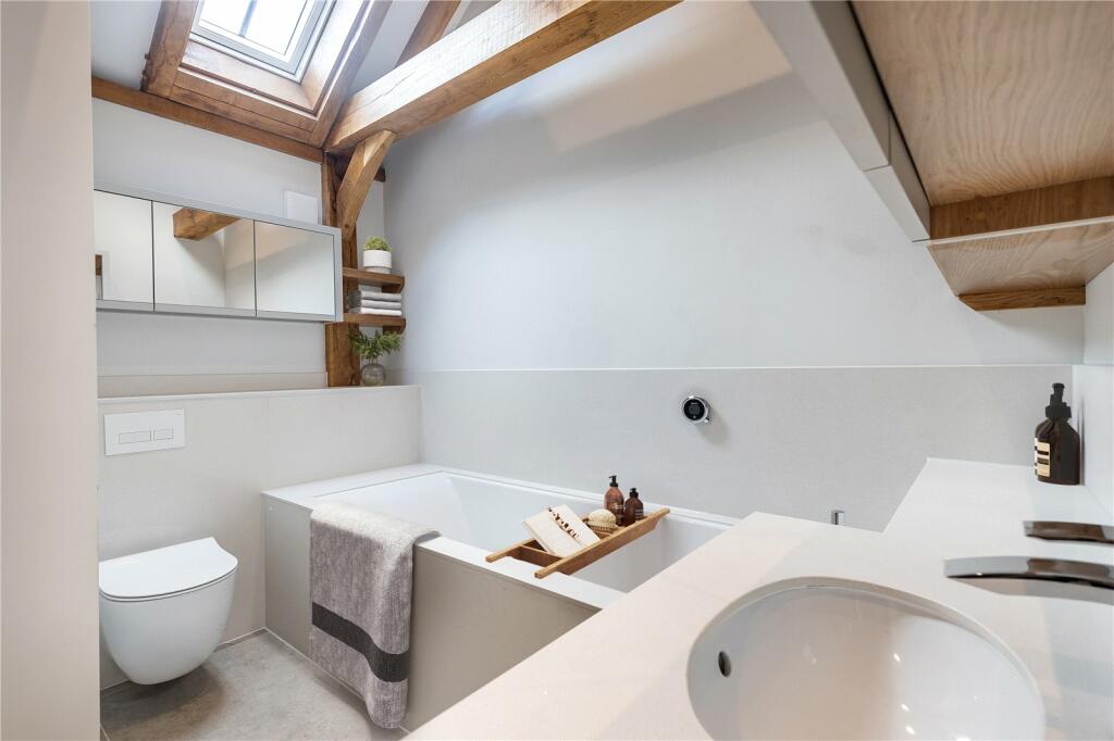 Additional property image - Kilnfield Barns, Woodhall Hill, Chignal Smealy, Chelmsford, Essex, CM1