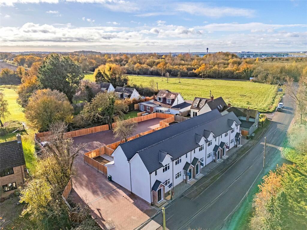 Additional property image - Hill Croft Cottages, Mole Hill Green, Takeley, Bishop's Stortford, CM22