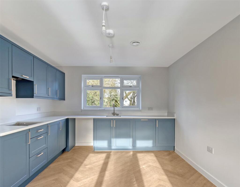 Additional property image - Hill Croft Cottages, Mole Hill Green, Takeley, Bishop's Stortford, CM22