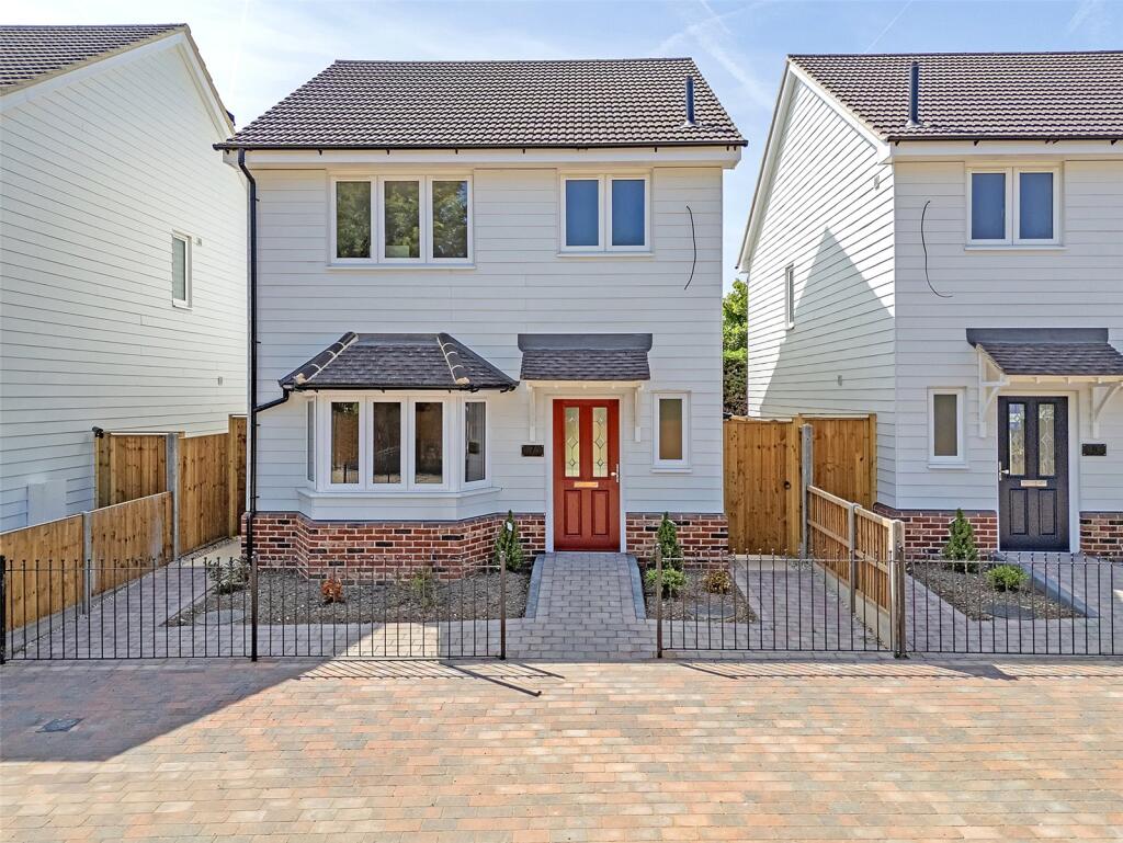 Main image of property: Regency Close, Southminster, Essex, CM0