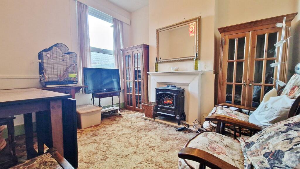 Additional property image - Churchfield Road, Walton On The Naze