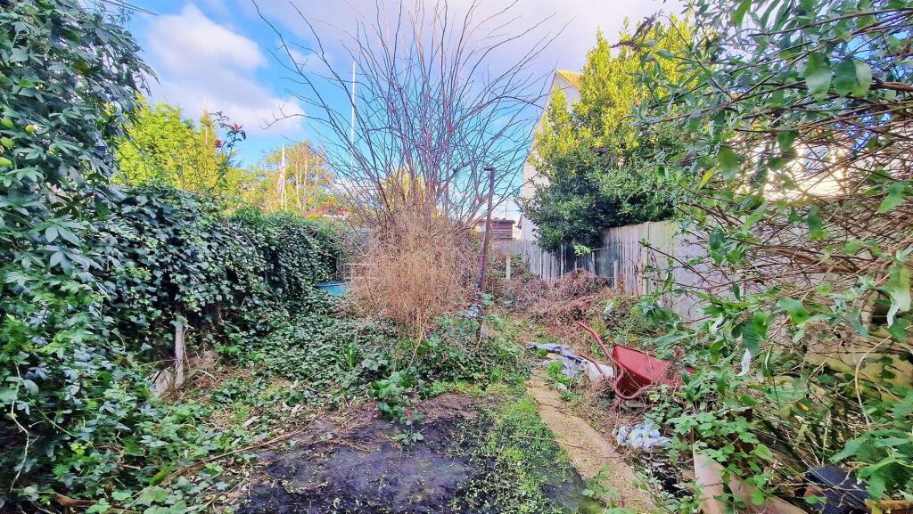 Additional property image - Churchfield Road, Walton On The Naze