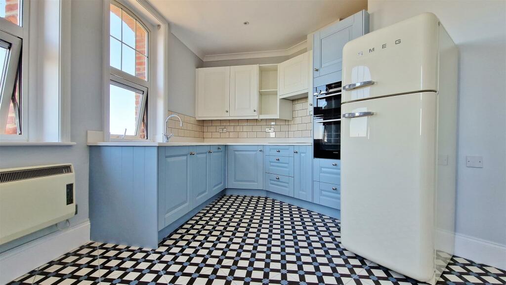 Additional property image - The Grand, The Esplanade, Frinton-On-Sea