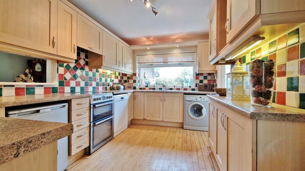 Additional property image - Briarfields, Kirby-le-Soken