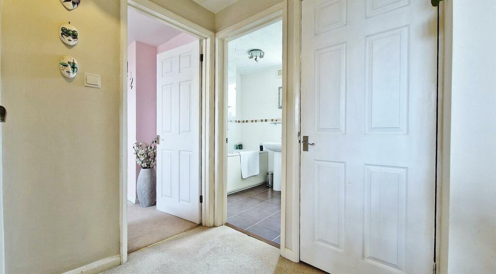 Additional property image - Briarfields, Kirby-le-Soken