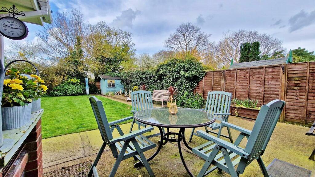 Additional property image - Briarfields, Kirby-le-Soken