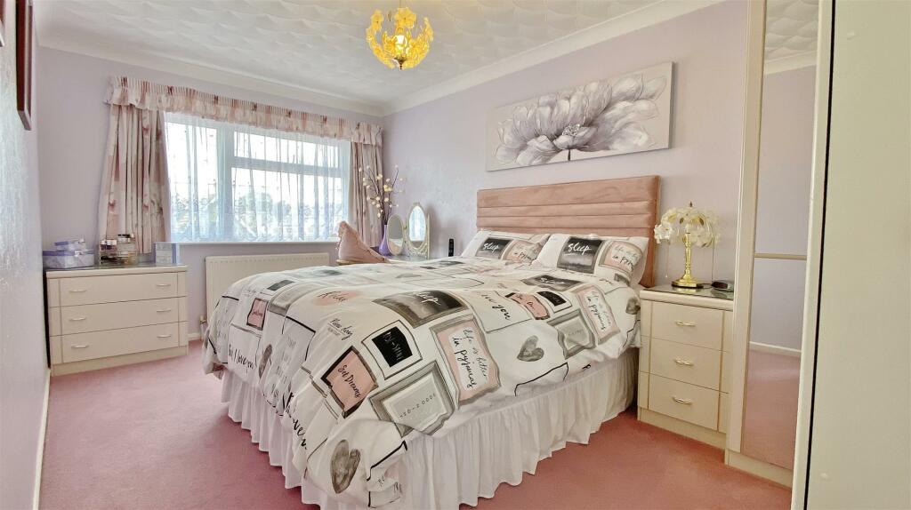 Additional property image - Vista Avenue, Kirby-Le-Soken
