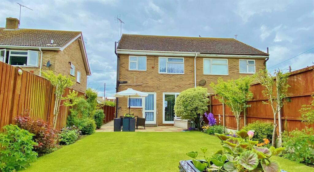 Additional property image - Vista Avenue, Kirby-Le-Soken