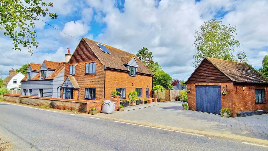 Additional property image - The Street, Kirby-Le-Soken