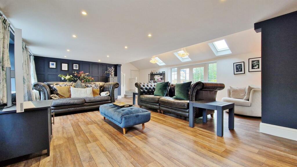 Additional property image - The Street, Kirby-Le-Soken