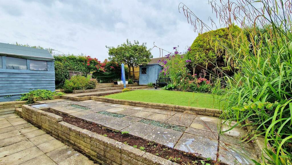Additional property image - Walton Road, Walton-on-the-Naze