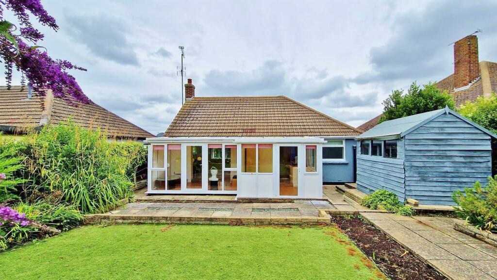 Additional property image - Walton Road, Walton-on-the-Naze
