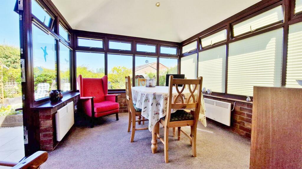 Additional property image - Thorns Way, Frinton Homelands