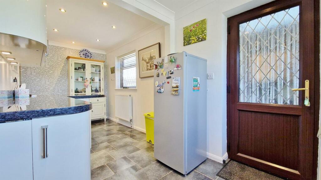 Additional property image - Thorns Way, Frinton Homelands
