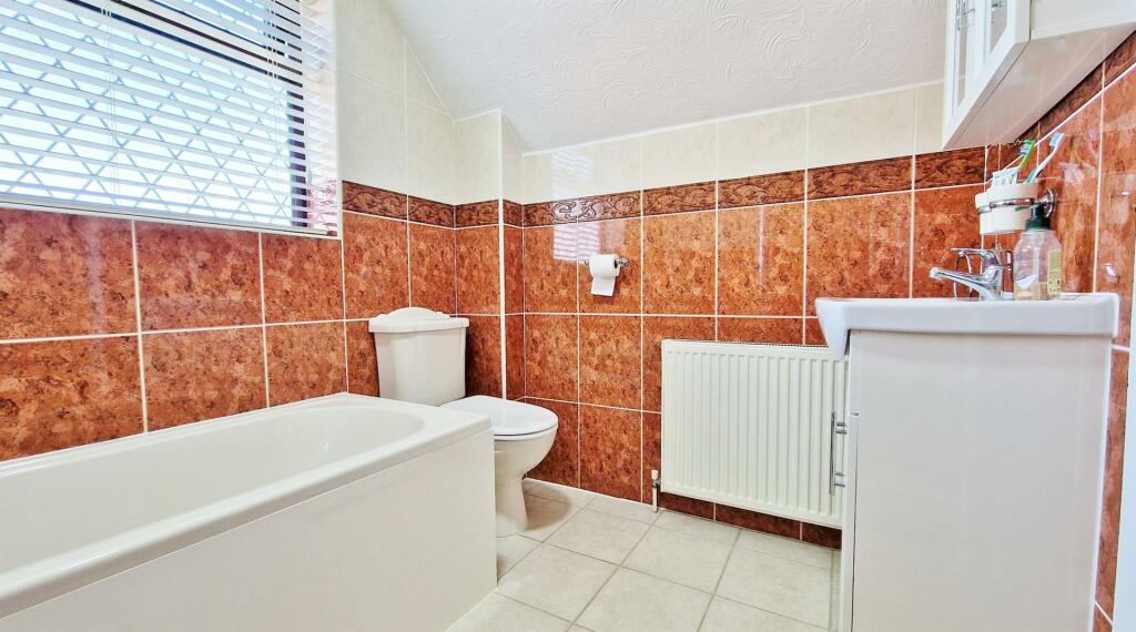 Additional property image - Thorns Way, Frinton Homelands