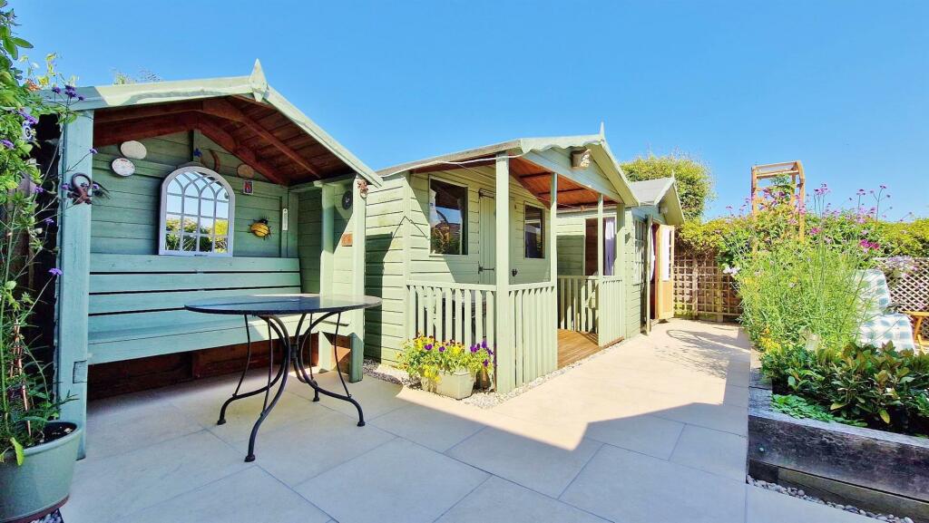 Additional property image - Thorns Way, Frinton Homelands