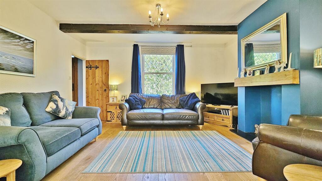 Additional property image - Walton Road, Kirby-Le-Soken, Frinton-On-Sea
