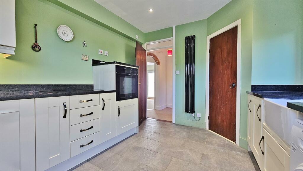 Additional property image - Walton Road, Kirby-Le-Soken, Frinton-On-Sea