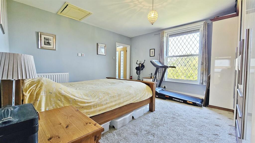 Additional property image - Walton Road, Kirby-Le-Soken, Frinton-On-Sea