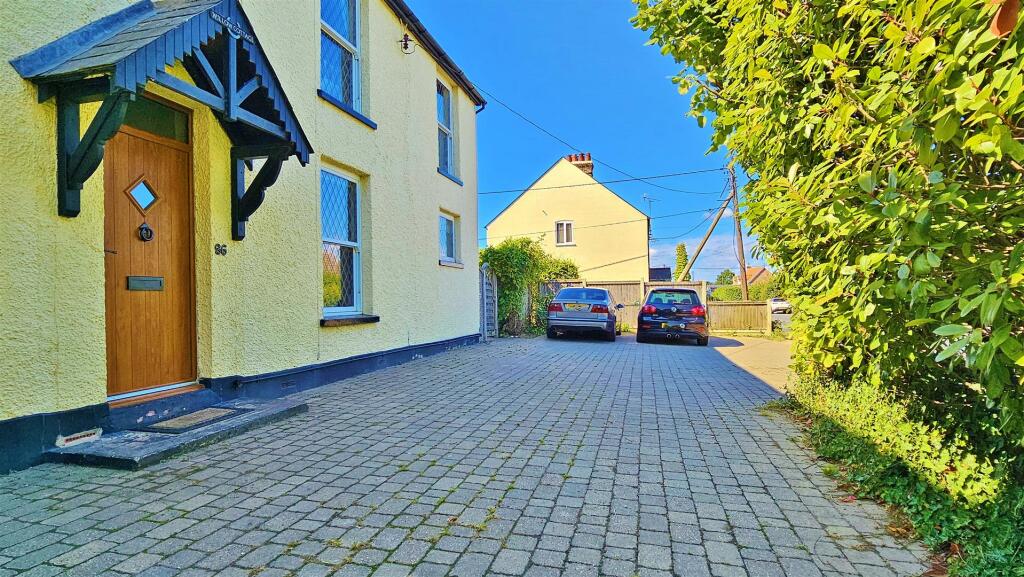 Additional property image - Walton Road, Kirby-Le-Soken, Frinton-On-Sea