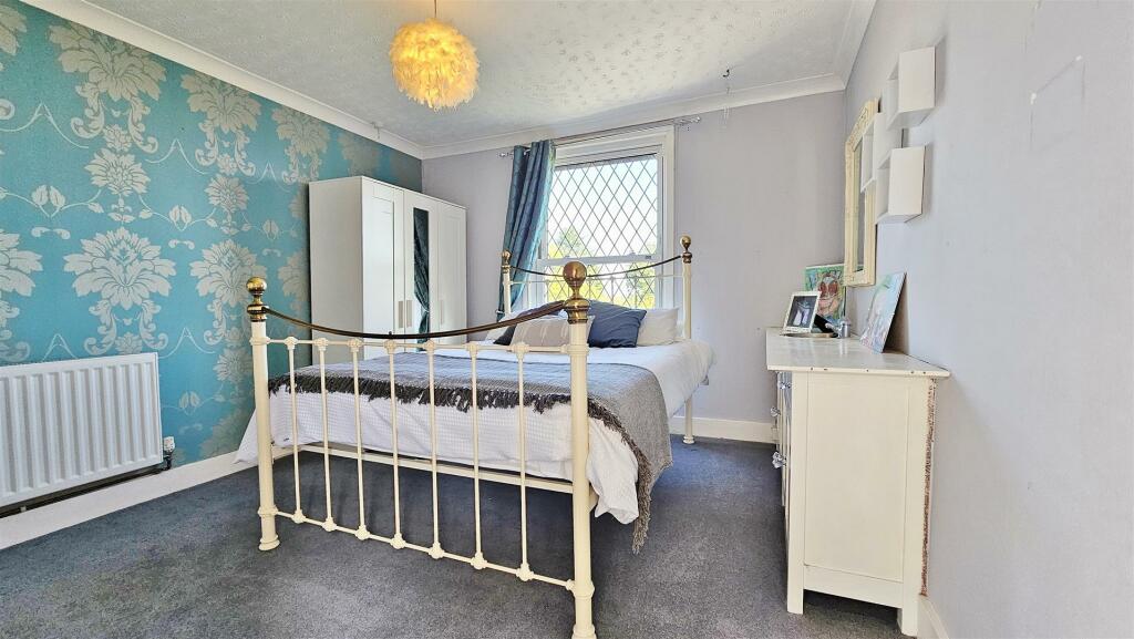 Additional property image - Walton Road, Kirby-Le-Soken, Frinton-On-Sea