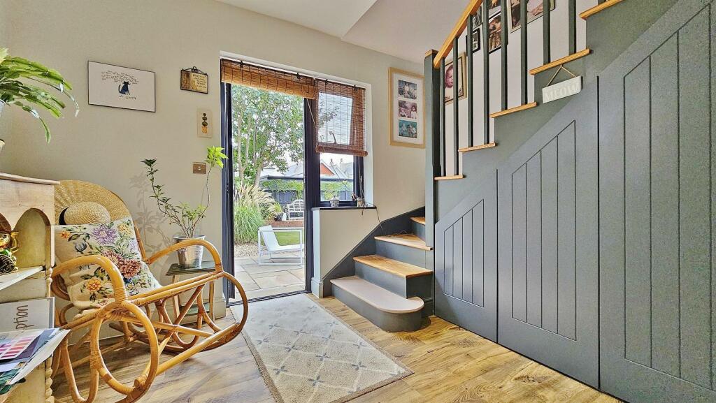 Additional property image - Harold Road, Frinton-On-Sea