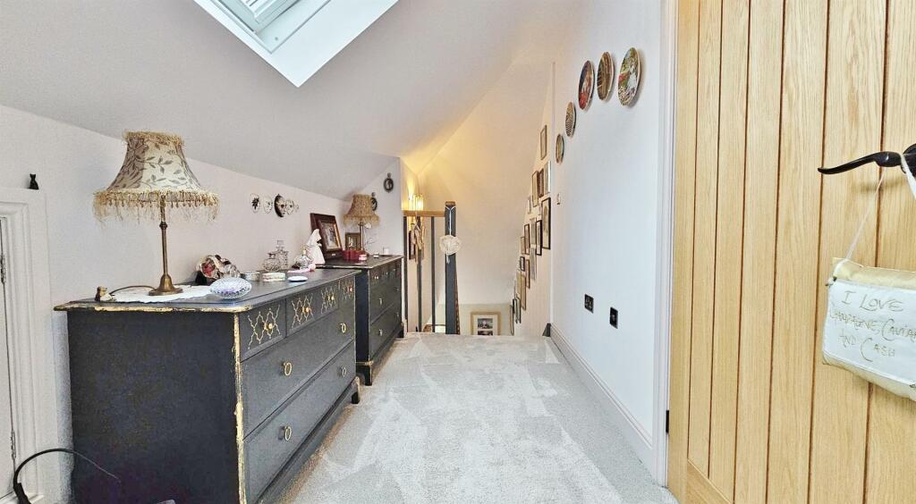 Additional property image - Harold Road, Frinton-On-Sea