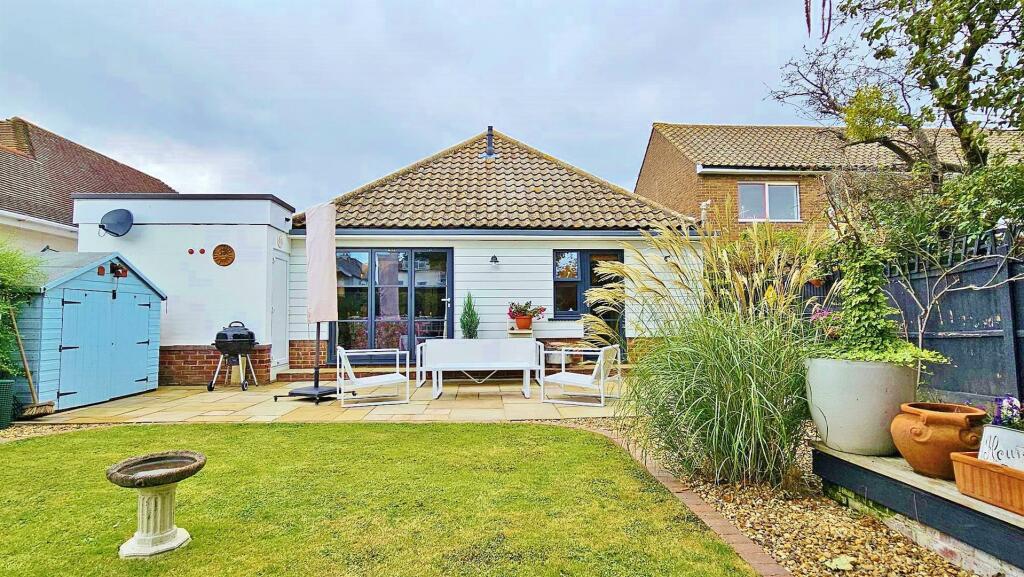 Additional property image - Harold Road, Frinton-On-Sea