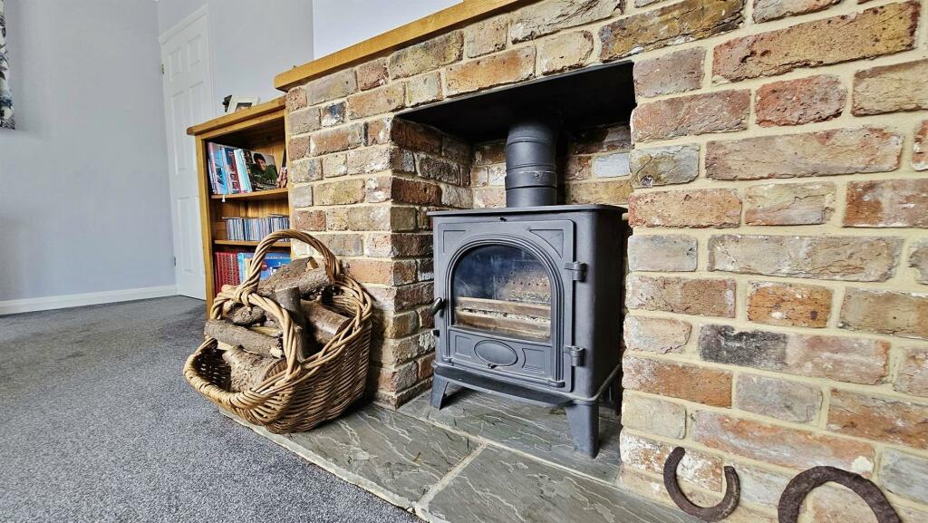 Additional property image - Briarfields, Kirby-Le-Soken