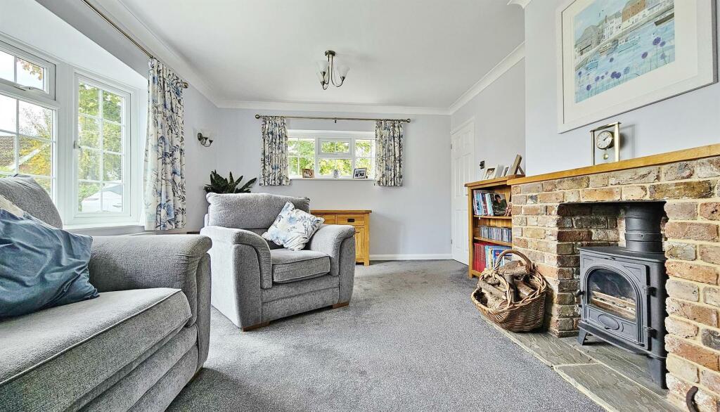 Additional property image - Briarfields, Kirby-Le-Soken