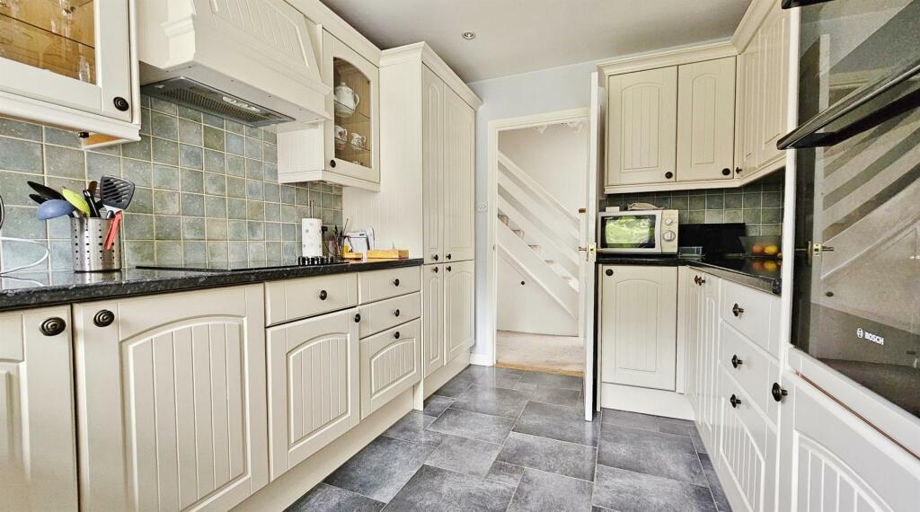 Additional property image - Briarfields, Kirby-Le-Soken