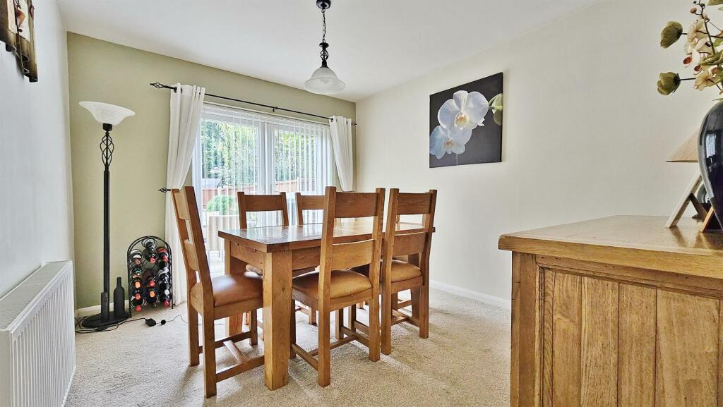 Additional property image - Briarfields, Kirby-Le-Soken