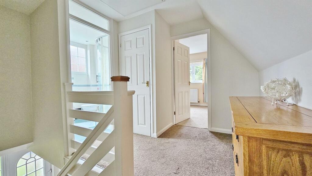 Additional property image - Briarfields, Kirby-Le-Soken