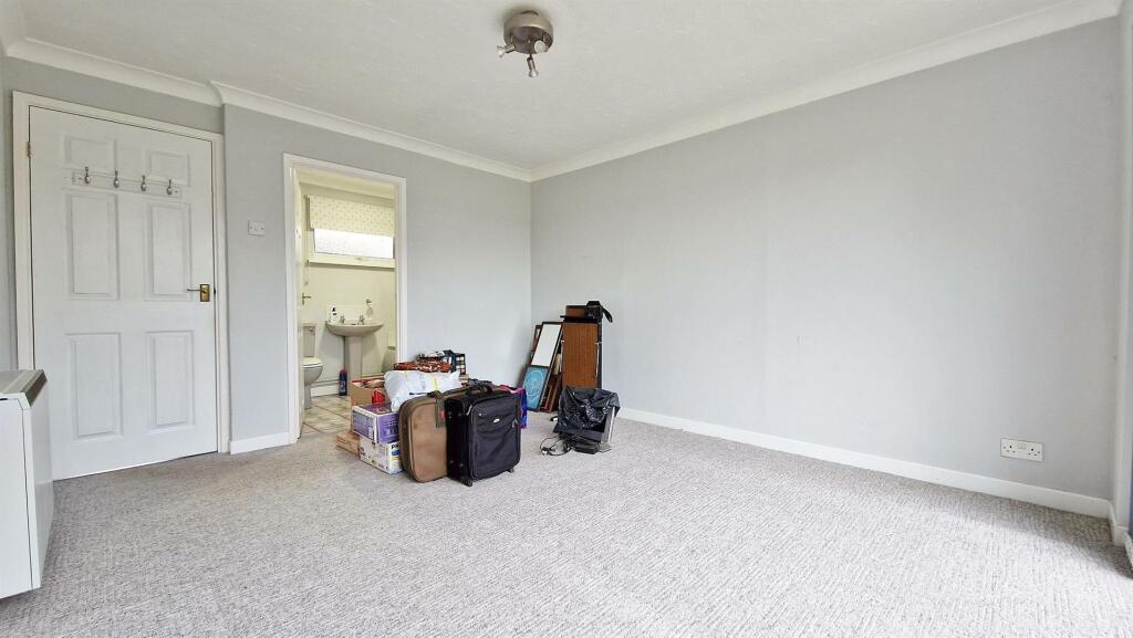 Additional property image - Garden Road, Frinton Homelands