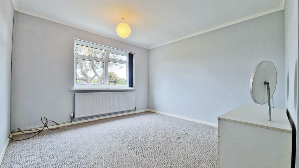 Additional property image - Garden Road, Frinton Homelands