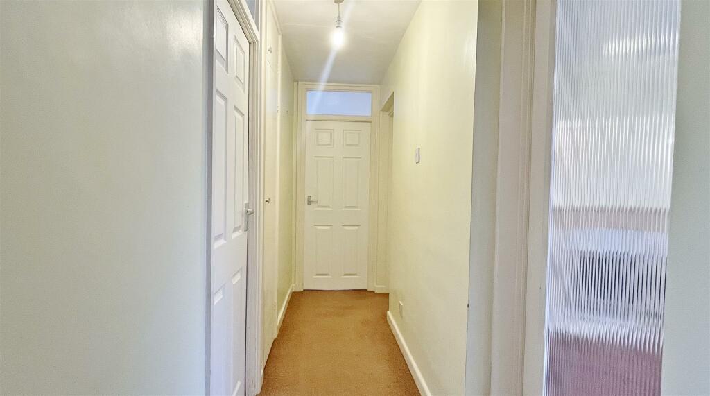 Additional property image - Walton Road, Walton-on-the-Naze