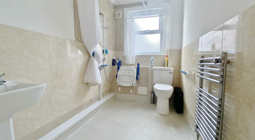 Additional property image - Frinton Road, Kirby Cross