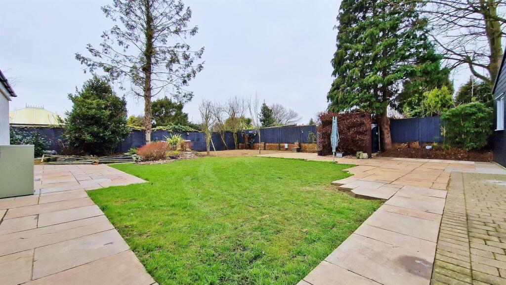 Additional property image - The Green, Tendring